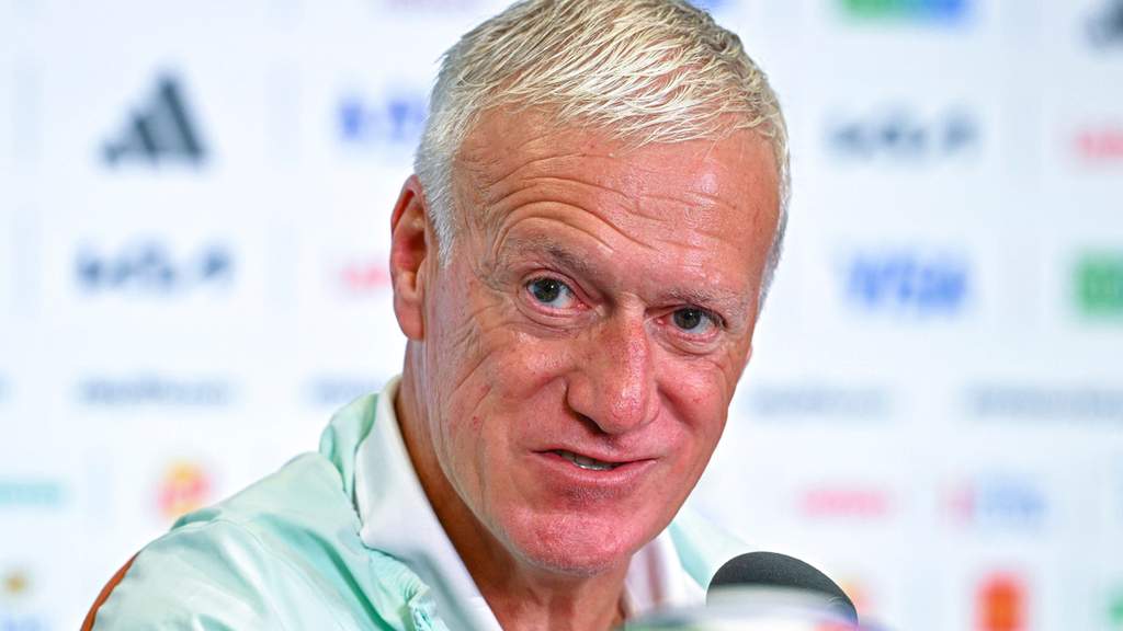 Didier Deschamps Rejects Journalist Query Ahead of Paraguay Clash