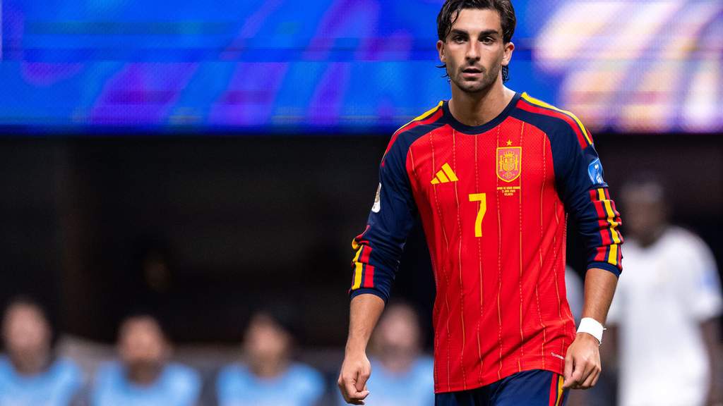 Ferran Torres Agrees Personal Terms for Sensational PSG Transfer