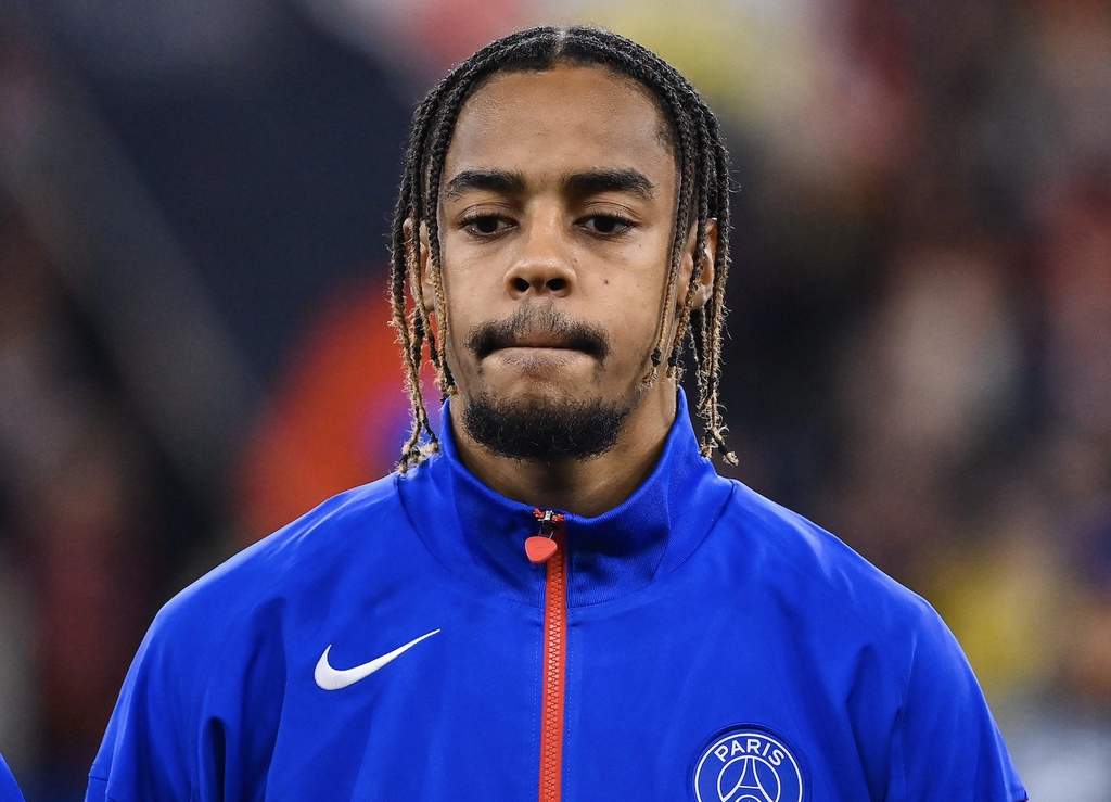 PSG Star Bradley Barcola Contract Stalemate Sparks Exit Rumors