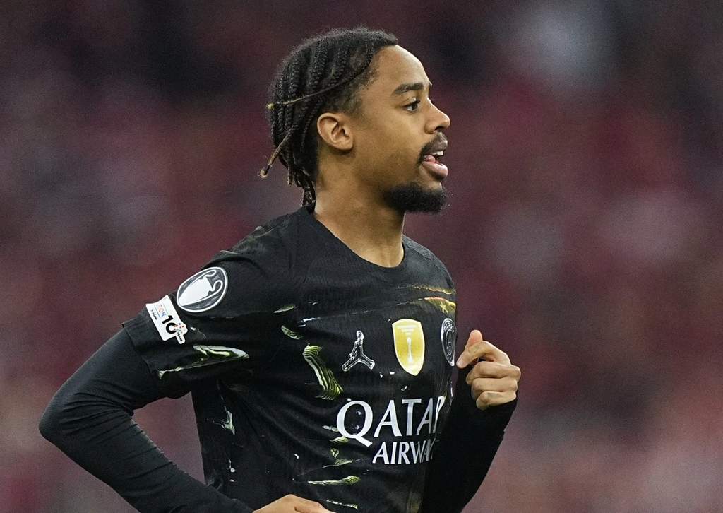 Liverpool Submit Huge Opening Bid for PSG Winger Bradley Barcola