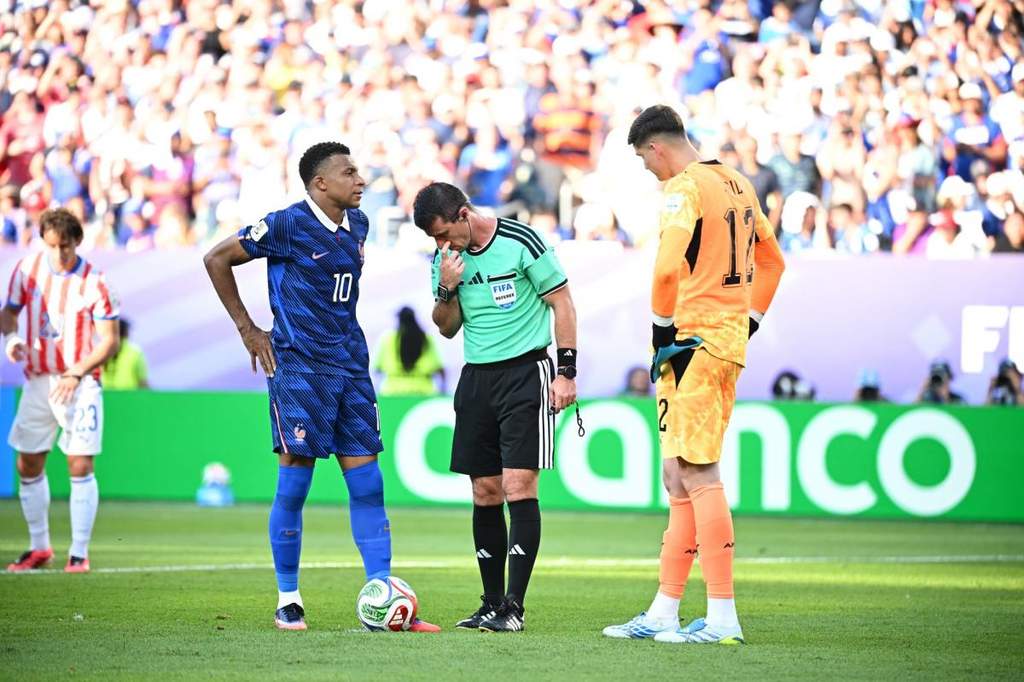 Paraguay goalkeeper Orlando Gill reacts during tense World Cup match.