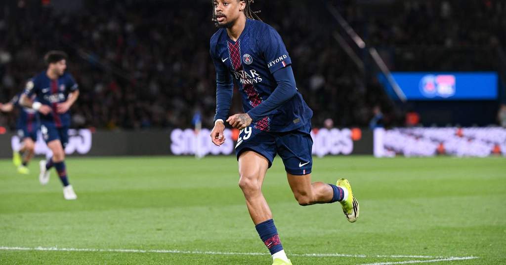 Liverpool Eye Bradley Barcola Amid PSG Contract Stalled