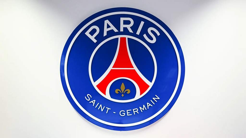 PSG Target Ferran Torres Set for Crunch Barcelona Talks