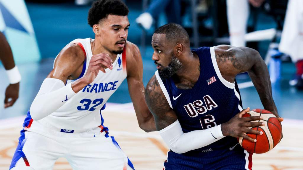 LeBron James Eyeing Shock Spurs Move to Join Wembanyama